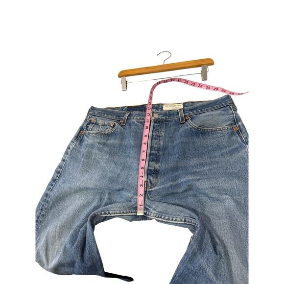 Levi’s The Vintage Twin Upcycled Jeans 501 Fit Size 40 Or Womens 12/14 - Picture 10 of 11